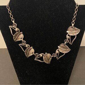 SARAH COVENTRY SAC NECKLACE VINTAGE RETRO SILVER TONE LEAF LEAVES COLLAR 18”